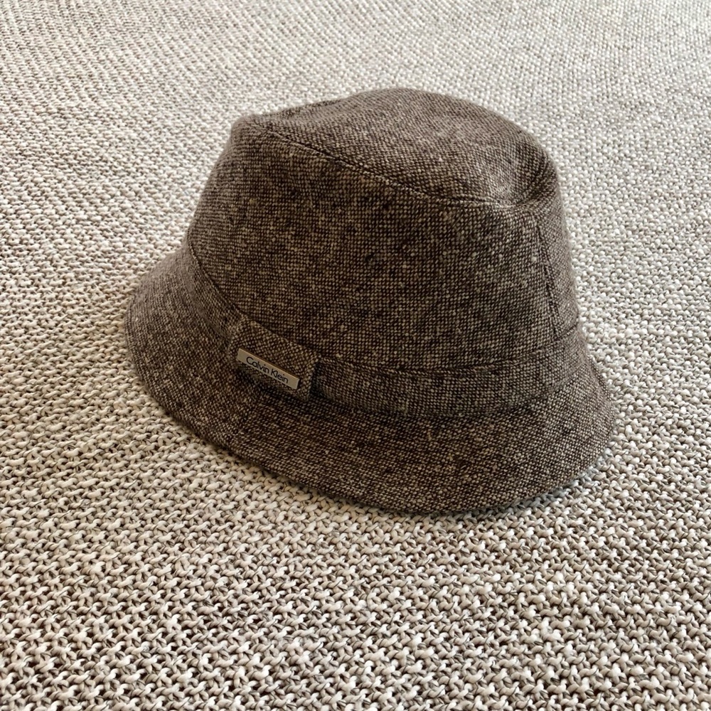 Calvin Klein hat